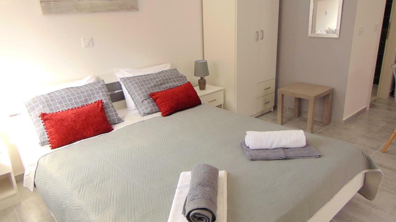 New Luxury Studio Corfu Town Екстер'єр фото